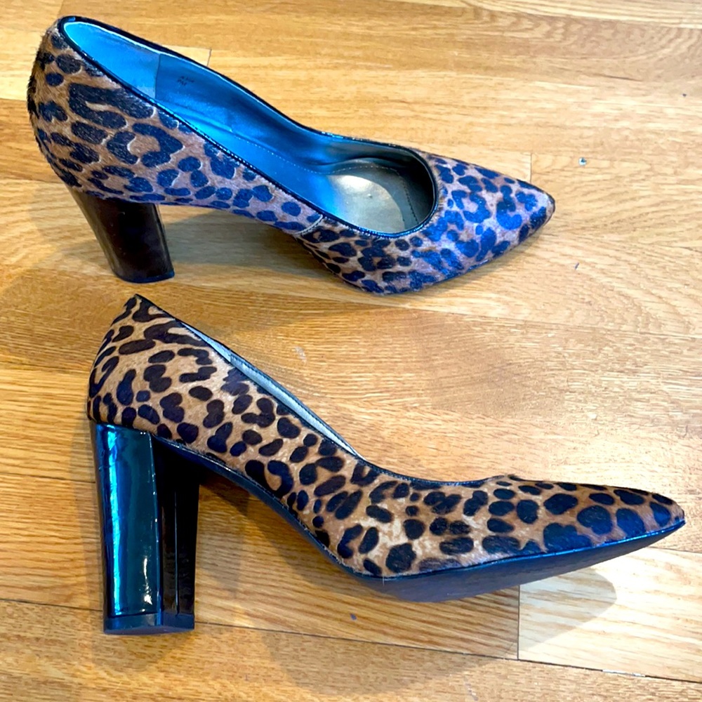 Tahari Leopard Print Heels Size 9 Good Condition